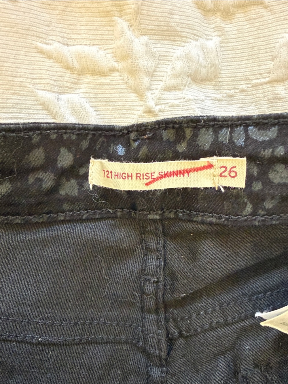 Levi's 721 Wild Cat Foil Leopard High Rise Skinny Jeans 26 - Picture 4 of 13